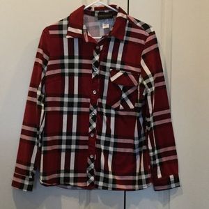 Absolutely creative women’s plaid shirt